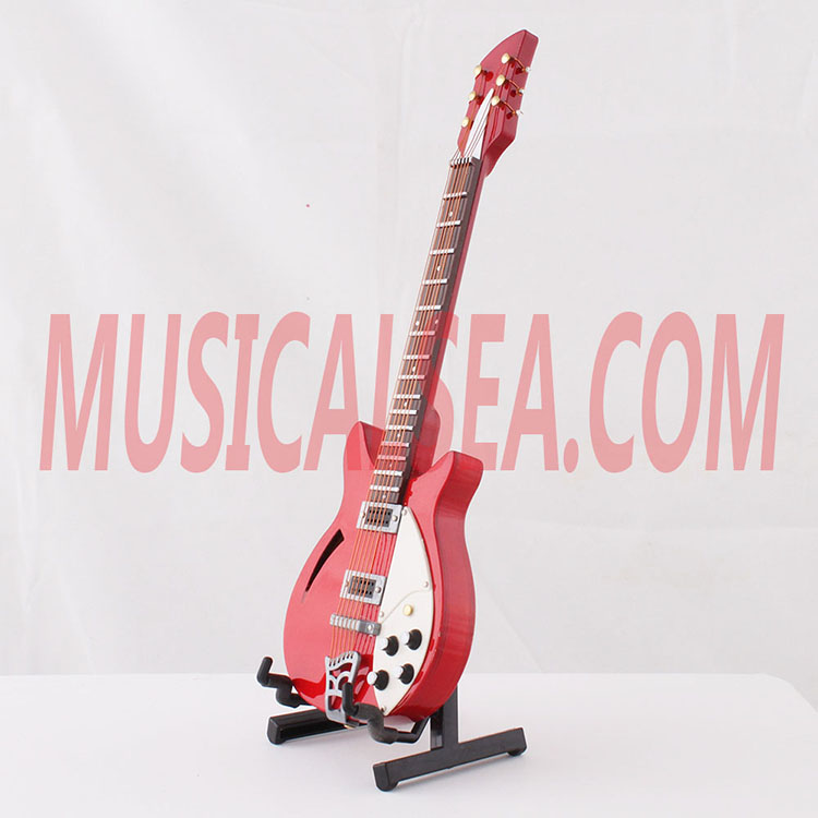 christmas tree ornament item